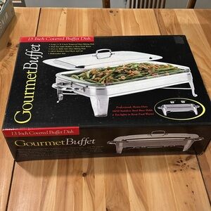 Covered Buffet Chafing Dish